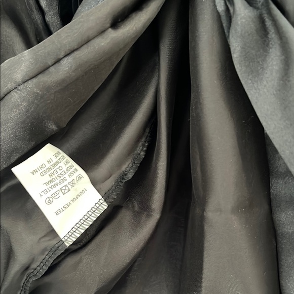 SHEIN Black Satin Robe - Picture 2 of 4